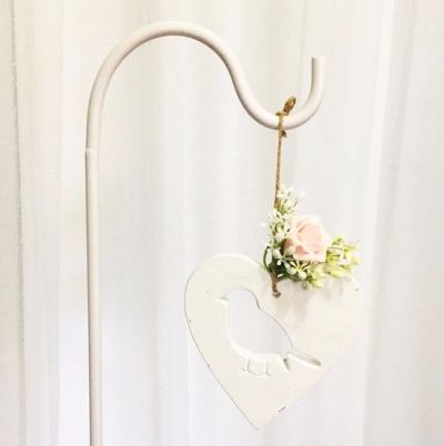 White Bird Heart $6.60 each