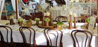 Various items copper table decor