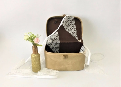 Vintage Cosmetic Case Card Box $27.50 each