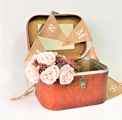 Vintage Cosmetic Case Card Box $27.50 each