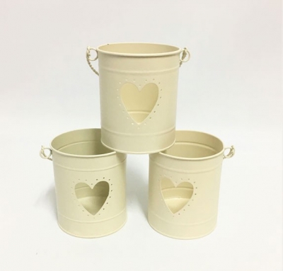 Love heart tin tea light or flower holders $3.30 each (flowers and candles not included)
