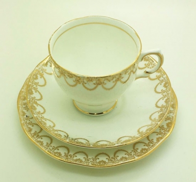 Cup and saucer trio set $3.50 set