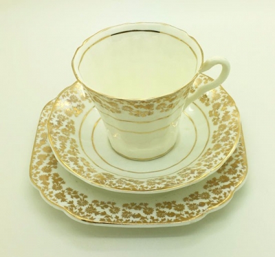 Cup and saucer trio set $3.50 set