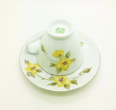 Cup and saucer set $2.50 set