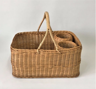 Vintage picnic basket $27.50 each
